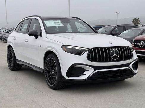 Used 2024 Mercedes-Benz GLC 43 AMG 4MATIC image 2