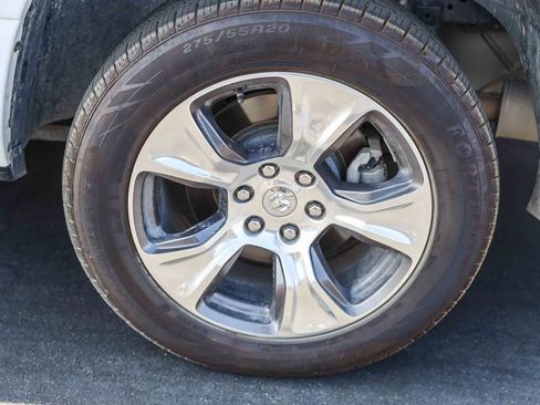 Used 2024 RAM 1500 Laramie RWD image 8