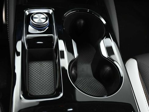 New 2026 Buick Envision Sport Touring AWD/4WD image 17