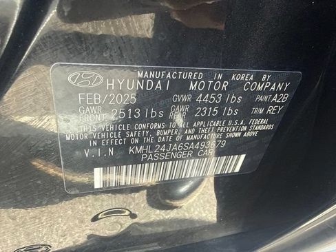 Used 2025 Hyundai Sonata SE FWD image 13