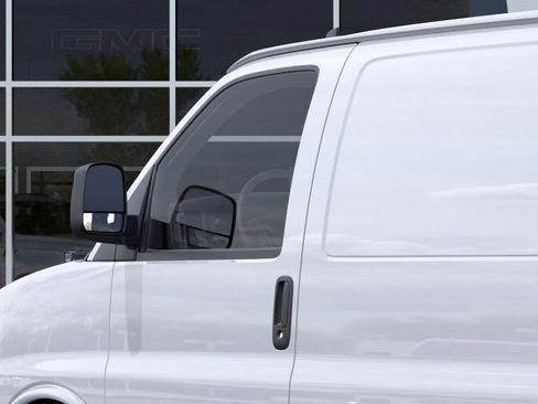 New 2025 GMC Savana 2500 w/ Driver Convenience Package image 36