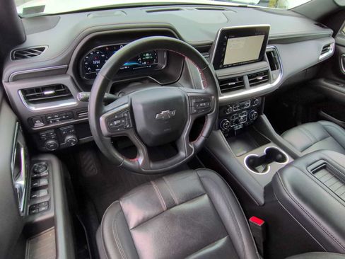 Used 2024 Chevrolet Tahoe RST w/ Luxury Package AWD/4WD image 10