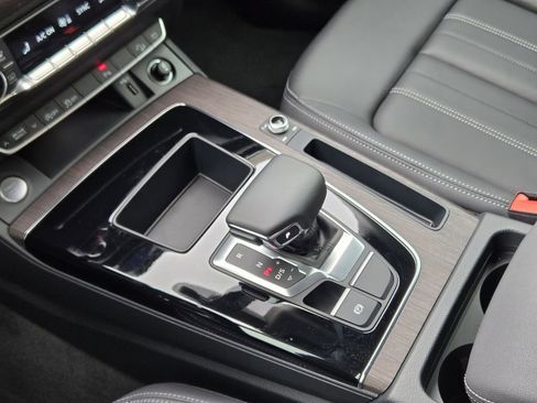 Certified 2023 Audi Q5 2.0T Premium w/ Convenience Package image 24