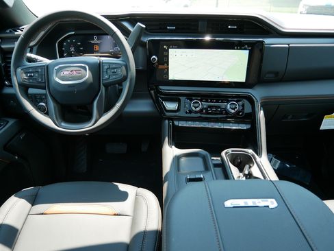 New 2026 GMC Sierra 2500 AT4 w/ AT4 Premium Plus Package AWD/4WD image 14