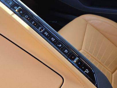 Certified 2021 Chevrolet Corvette Stingray Preferred Cpe w/ 2LT