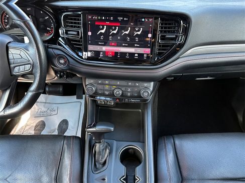 Used 2024 Dodge Durango GT image 16