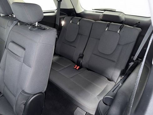 Used 2025 Ford Explorer Active image 34