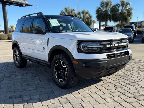 Used 2022 Ford Bronco Sport Outer Banks w/ Tech Package image 6