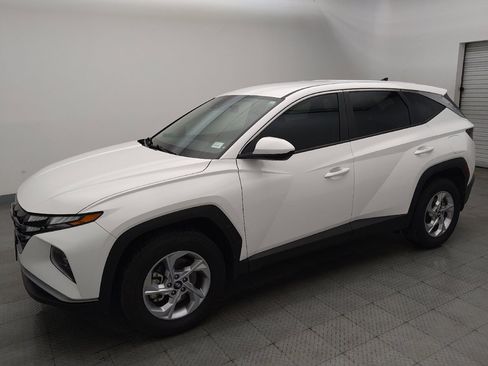 Used 2023 Hyundai Tucson SE AWD/4WD image 2