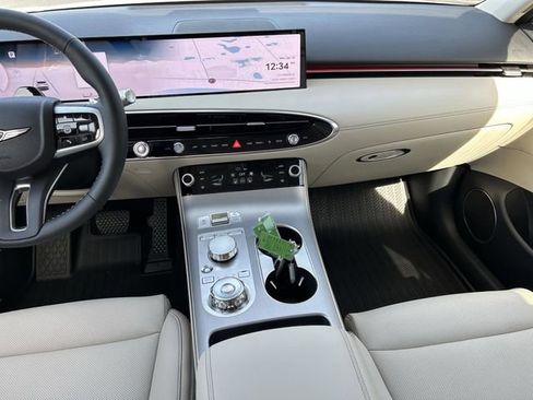 New 2026 Genesis GV70 2.5T Select image 11