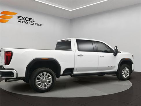 Used 2023 GMC Sierra 3500 AT4 image 5