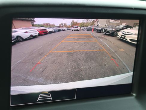 Used 2021 Chevrolet Camaro LT w/ RS Package image 18