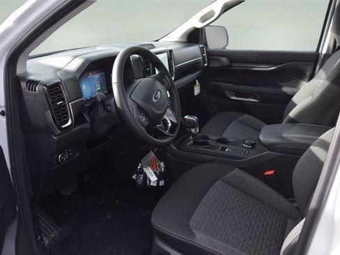 New 2025 Ford Ranger XLT w/ Chrome Accent Package image 6