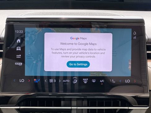 Used 2025 Lincoln Nautilus Reserve image 19