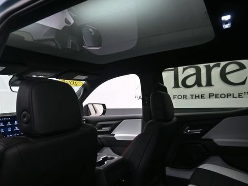 Used 2025 Chevrolet Silverado EV RST AWD/4WD image 20