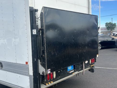 Used 2017 Ford E-350 and Econoline 350 Super Duty w/ Power Windows & Locks Group RWD image 18