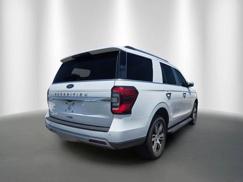 Used 2024 Ford Expedition Limited RWD image 4
