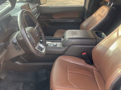 Used 2023 Ford Expedition Max King Ranch image 10