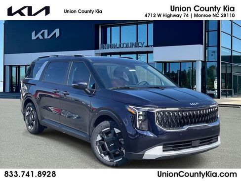 New 2026 Kia Carnival EX image 1