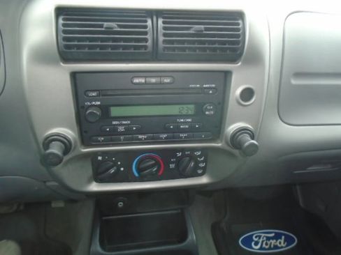 Used 2007 Ford Ranger 2WD Regular Cab image 15