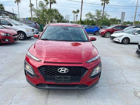 Used 2021 Hyundai Kona SE FWD image 1