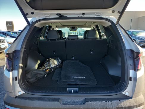 Certified 2025 Hyundai Tucson SEL image 8