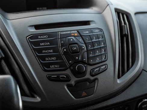 Used 2018 Ford Transit 250 148 Medium Roof image 28