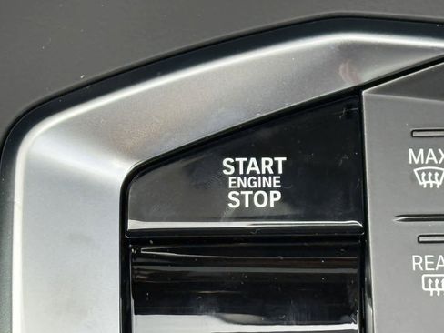 New 2025 BMW M235i xDrive w/ M Performance Package image 27