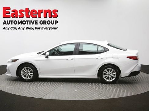 Used 2025 Toyota Camry LE FWD image 62