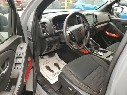 Used 2024 Nissan Frontier PRO-4X w/ Off-Road Protection Package AWD/4WD image 12