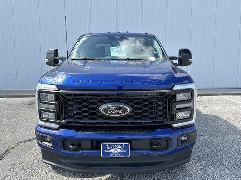 New 2026 Ford F350 Lariat w/ Black Appearance Package image 8