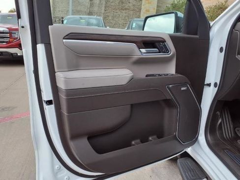 New 2026 GMC Sierra 1500 SLT image 20