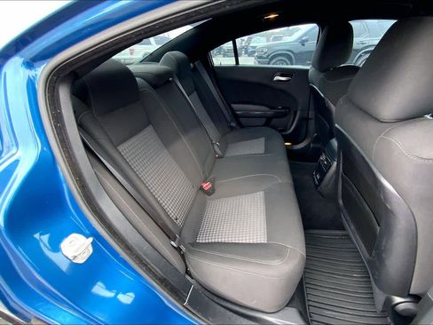 Used 2022 Dodge Charger R/T w/ Blacktop Package image 20