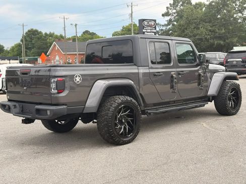 Used 2021 Jeep Gladiator Sport AWD/4WD image 9