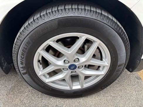 Used 2021 Ford Edge SEL w/ Convenience Package FWD image 7