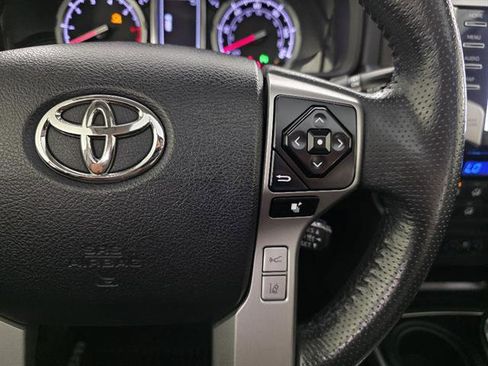 Used 2020 Toyota 4Runner Limited AWD/4WD image 32