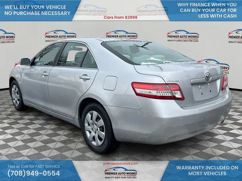 Used 2010 Toyota Camry LE image 7