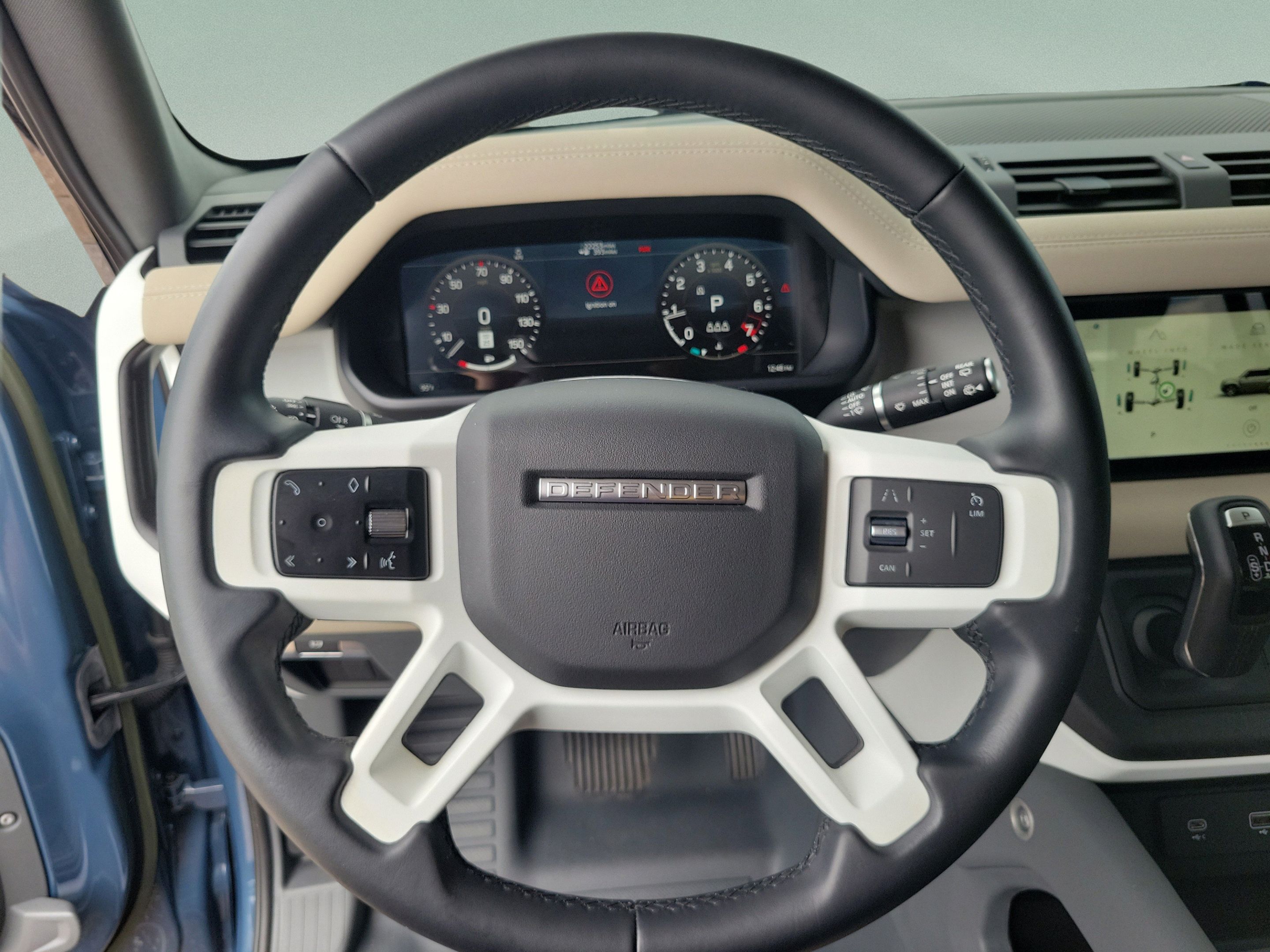 Used 2023 Land Rover Defender 110 S AWD/4WD image 21