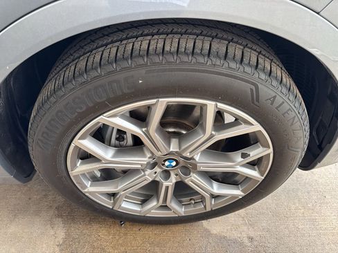 Used 2025 BMW X7 xDrive40i AWD/4WD image 43