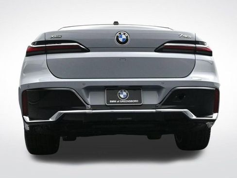 New 2026 BMW 740i xDrive image 31
