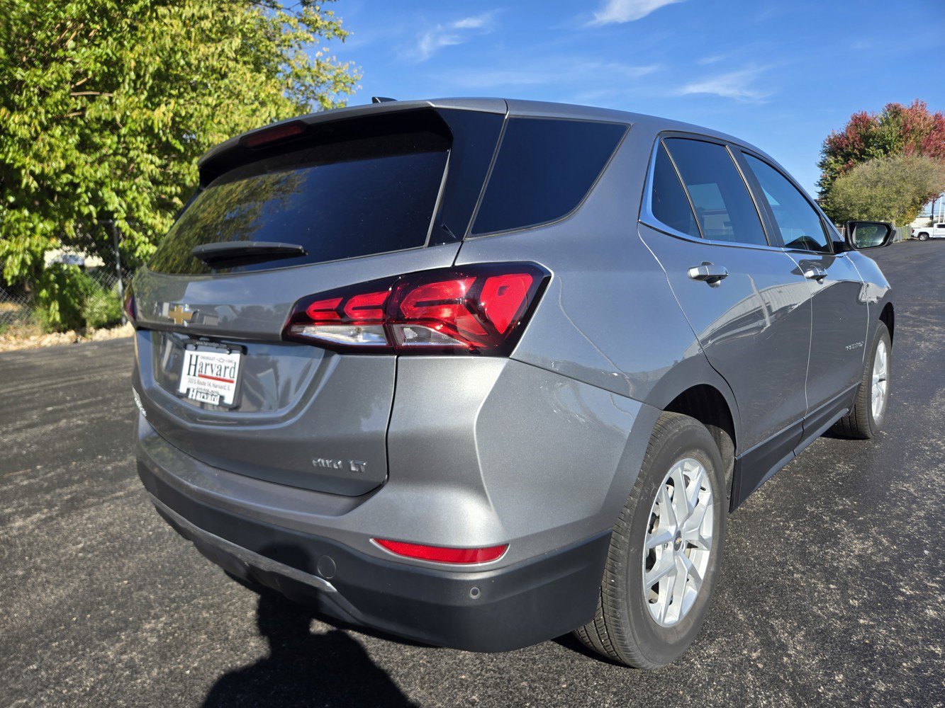 Used 2023 Chevrolet Equinox LT w/ Driver Convenience Package AWD/4WD image 36