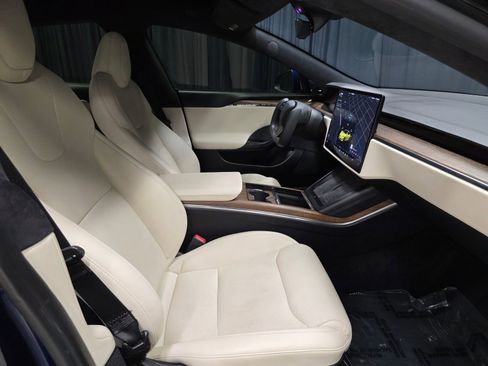 Used 2021 Tesla Model S Long Range AWD/4WD image 32