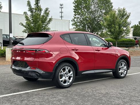 Certified 2024 Dodge Hornet R/T Plus AWD/4WD image 6