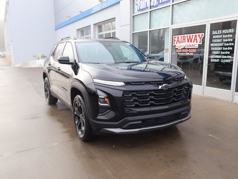 New 2026 Chevrolet Equinox LT w/ Convenience Package II image 2