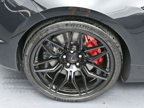 Used 2025 Chevrolet Corvette Z06 RWD image 45