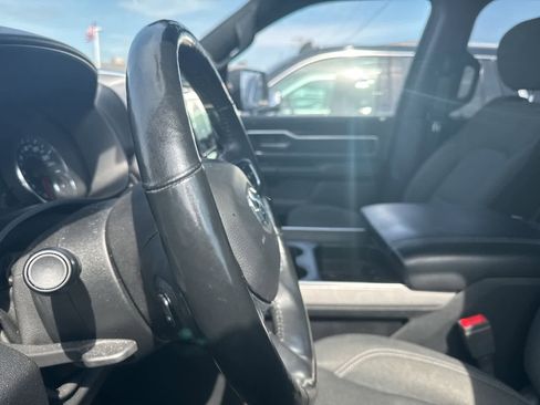 Used 2019 RAM 1500 Big Horn AWD/4WD image 33