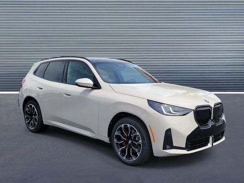 New 2026 BMW X3 xDrive30i w/ Premium Package AWD/4WD image 2