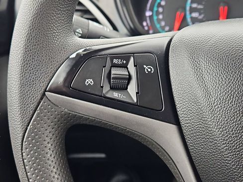 Certified 2019 Chevrolet Spark LT FWD image 18