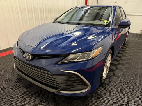 Used 2024 Toyota Camry LE FWD image 10