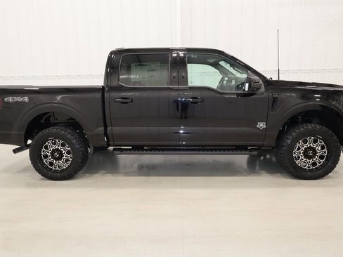 New 2025 Ford F150 Lariat w/ Bed Utility Package image 35
